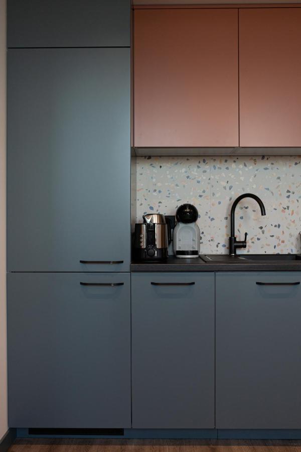 M8 Stylish One-Bedroom Apartment Каунас Екстер'єр фото